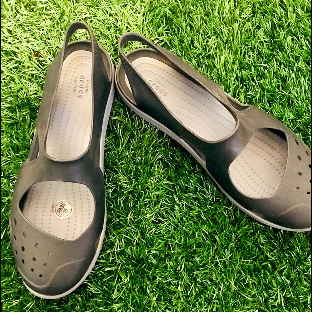 CROCS SANDAL - $11 ONLY FOR TONIGHT